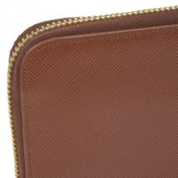 Pre Owned Prada Brown Saffiano Zip Around Wallet