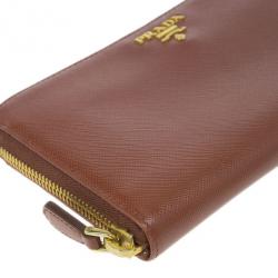 Pre Owned Prada Brown Saffiano Zip Around Wallet