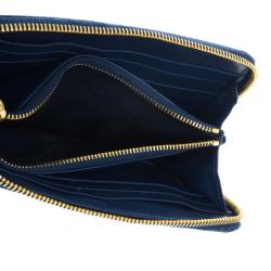 مملوكة مسبقًا Prada Saffiano Triangle Leather Wallet