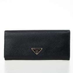 مملوكة مسبقًا Prada Black Leather Saffiano Long Flap Wallet