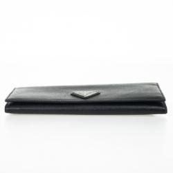 مملوكة مسبقًا Prada Black Leather Saffiano Long Flap Wallet