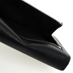 مملوكة مسبقًا Prada Black Leather Saffiano Long Flap Wallet