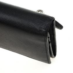مملوكة مسبقًا Prada Black Leather Saffiano Long Flap Wallet