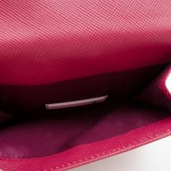 مملوكة مسبقًا Prada Light Pink Saffiano Short Wallet