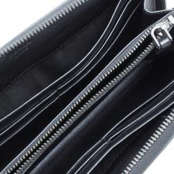 مملوكة مسبقًا Prada Silver Saffiano Zip Around Continental Wallet