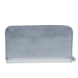 مملوكة مسبقًا Prada Silver Saffiano Zip Around Continental Wallet