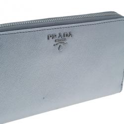 مملوكة مسبقًا Prada Silver Saffiano Zip Around Continental Wallet
