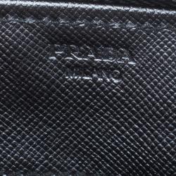 مملوكة مسبقًا Prada Silver Saffiano Zip Around Continental Wallet
