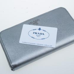 مملوكة مسبقًا Prada Silver Saffiano Zip Around Continental Wallet