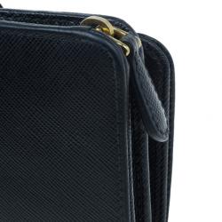 Pre Owned Prada Black Saffiano Leather Compact Lampo Wallet