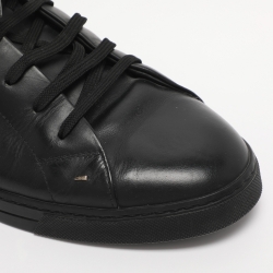 Pre Owned Fendi Black Leather Low Top Sneakers Size 44