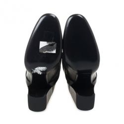 مملوكة مسبقًا Yves Saint Laurent Black Leather 'New Chyc 105' Chain Link Knee Length Boots Size 39.5