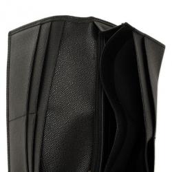 مملوكة مسبقًا Yves Saint Laurent Black Leather Classic Large Wallet 