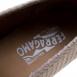 Pre Owned Salvatore Ferragamo Light Biege Python Mason Loafers Size 42.5