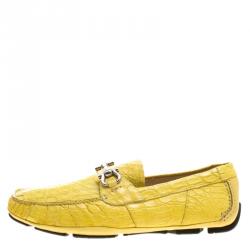 Pre Owned حذاء لوفرز سالفاتوري فيراغامو بريغي بيت جلد تمساح أصفر مقاس 42.5