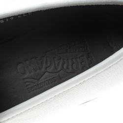 Pre Owned حذاء لوفرز سالفاتوري فيراغامو مايسون جلد أبيض مقاس 42.5