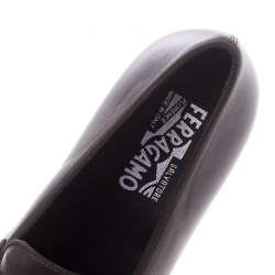 مملوكة مسبقًا حذاء لوفرز سالفاتوري فيراغامو لودويغ جلد بني مقاس 44.5