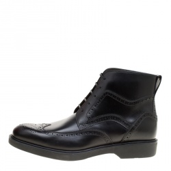 Salvatore Ferragamo Black Brogue Leather Gaiano Wing Tip Ankle Boots Size 42.5