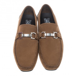 مملوكة مسبقًا حذاء لوفرز سالفاتوري فيراغامو لوندرا جلد نوبوك بيج داكن مقاس 44