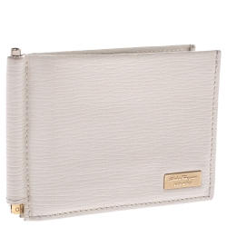 Pre Owned Salvatore Ferragamo Cream Leather Money Clip Wallet