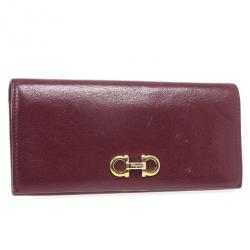 مملوكة مسبقًا Salvatore Ferragamo Gancini Bordeaux Continental Wallet