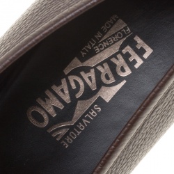 مملوكة مسبقًا Salvatore Ferragamo Brown Leather Loafers Size 46