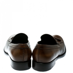 Pre Owned حذاء لوفرز سالفاتوري فيراغامو لورينو سويدي أخضر بشراشيب مقاس 44.5