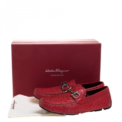 مملوكة مسبقًا Salvatore Ferragamo Red Ostrich Effect Leather Parigi Driving Loafers Size 40