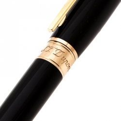 Pre Owned S.T. Dupont D Line Black Lacquer Gold Plated Fountain Pen