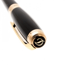 Pre Owned S.T. Dupont D Line Black Lacquer Gold Plated Fountain Pen