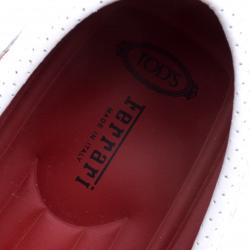 Pre Owned حذاء تودز فور فيراري جلد أحمر وأبيض بفيونكة مقاس 44.5