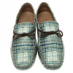 مملوكة مسبقًا حذاء لوفرز تودز جلد طباعة تجريدية مقاس 44.5