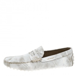 مملوكة مسبقًا حذاء لوفرز تودز بيني جلد منقوش أبيض مقاس 42.5