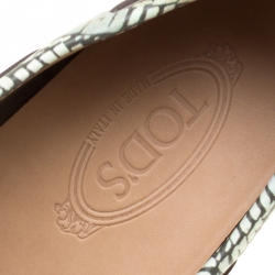 مملوكة مسبقًا Tod's Green Abstract Print Leather Bow Loafers Size 44