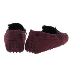 مملوكة مسبقًا حذاء لوفر تودز جومينو فيونكة جلد مدبوغ عنابي مقاس 42