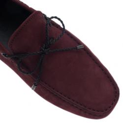 مملوكة مسبقًا حذاء لوفر تودز جومينو فيونكة جلد مدبوغ عنابي مقاس 42