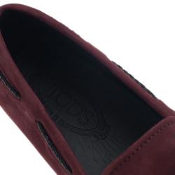 مملوكة مسبقًا حذاء لوفر تودز جومينو فيونكة جلد مدبوغ عنابي مقاس 42