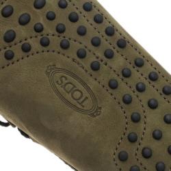مملوكة مسبقًا Tod's Light Green Suede Bow Loafers Size 42