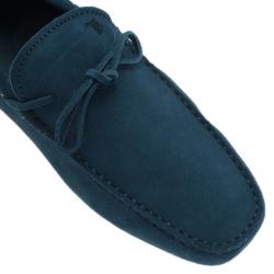 مملوكة مسبقًا Tod's Blue Suede Bow Loafers Size 43.5