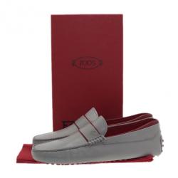 Pre Owned حذاء تود جومينو لوفرز فيراري سويدي رمادي مقاس 43.5