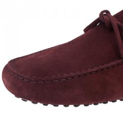 مملوكة مسبقًا Tod's for Ferrari Limited Edition Maroon Suede Bow Loafers Size 42