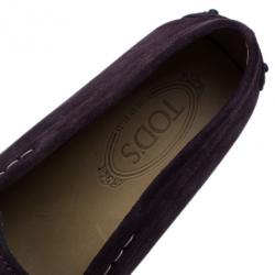 مملوكة مسبقًا حذاء لوفر تودز جلد بني مدبوغ بيني مقاس 42.5