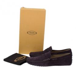 مملوكة مسبقًا حذاء لوفر تودز جلد بني مدبوغ بيني مقاس 42.5