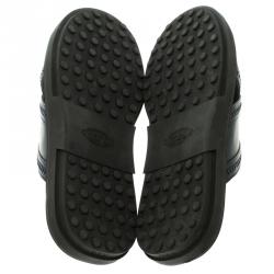 Tod's Navy Blue Leather Crossed Strap Slider Sandals Size 41.5