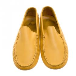 Pre Owned Tod's Yellow Leather Moccasins Size 42.5