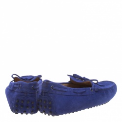 مملوكة مسبقًا Tod's Blue Suede Bow Detail Driving Loafers Size 45.5