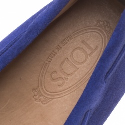 مملوكة مسبقًا Tod's Blue Suede Bow Detail Driving Loafers Size 45.5