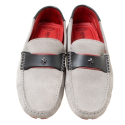 Pre Owned حذاء تود جومينو لوفرز فيراري سويدي رمادي مقاس 43.5