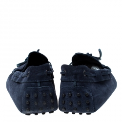 مملوكة مسبقًا Tod's Blue Suede Leather Bow Slip On Loafers Size 42.5
