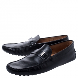 Pre Owned Tod's Black Leather Gommino Loafers Size 43